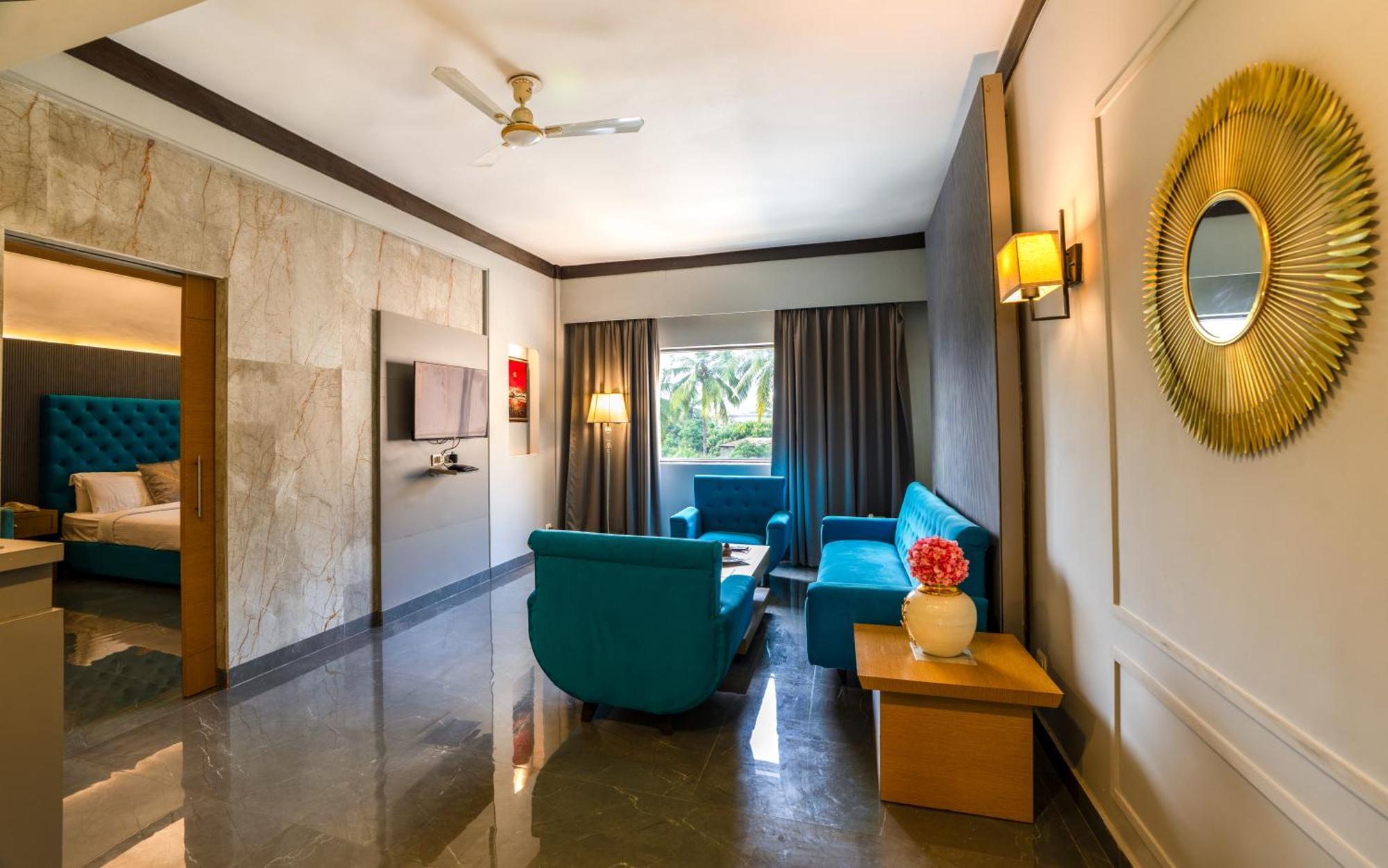 Hotel Pal Heights Бхубанешвар Екстериор снимка